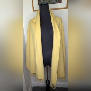 British House 100% Lambswool Pashmina Scarf Wrap Pale Yellow Fringe 72”L X 29”W